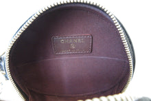 Load image into Gallery viewer, CHANEL Matelasse round chain shoulder bag Lambskin Black/Gold hadware Shoulder bag 700090130