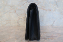 將圖片載入圖庫檢視器 CHANEL/シャネル マトラッセチェーンウォレット ラムスキン ブラック/ゴールド金具 ショルダーバッグ 700120156