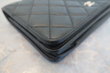 將圖片載入圖庫檢視器 CHANEL/シャネル マトラッセチェーンウォレット ラムスキン ブラック/ゴールド金具 ショルダーバッグ 700120156