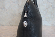 将图片加载到图库查看器,HERMES/BOLIDE 31 Clemence leather Black □N刻印 Hand bag 800030074