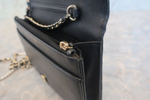 將圖片載入圖庫檢視器 CHANEL/シャネル マトラッセチェーンウォレット ラムスキン ブラック/ゴールド金具 ショルダーバッグ 700120156