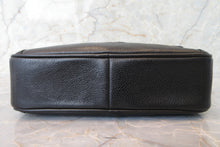 Load image into Gallery viewer, CHANEL CC mark chain shoulder bag Caviar skin Black/Gold hadware Shoulder bag 700090127