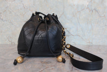Load image into Gallery viewer, CHANEL CC mark drawstring bag Chain shoulder bag Lambskin Black/Gold hardware Shoulder bag 800080229