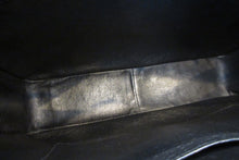 Load image into Gallery viewer, CHANEL CC mark chain shoulder bag Caviar skin Black/Gold hadware Shoulder bag 700090127