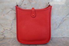 Load image into Gallery viewer, HERMES  EVELYNE TPM Clemence leather Rouge de Coeur D Engraving Shoulder bag 700100105
