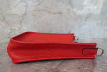Load image into Gallery viewer, HERMES  EVELYNE TPM Clemence leather Rouge de Coeur D Engraving Shoulder bag 700100105