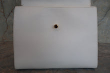 Load image into Gallery viewer, CHANEL Matelasse Trapezoid Hand bag Caviar skin/Plastic White/Gold hadware Hand bag500050069