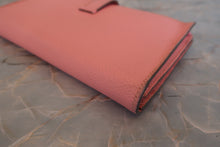 将图片加载到图库查看器,HERMES Bearn Soufflet Epsom leather Rose confetti T刻印 Wallet 700120187