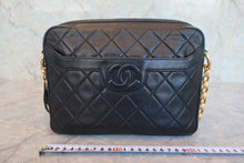 Load image into Gallery viewer, CHANEL Matelasse fringe chain shoulder bag Lambskin Black/Gold hadware Shoulder bag 800040140