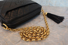 Load image into Gallery viewer, CHANEL Matelasse fringe chain shoulder bag Lambskin Black/Gold hadware Shoulder bag 800040140