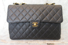 Load image into Gallery viewer, CHANEL Medium Matelasse single flap chain shoulder bag Caviar skin Black/Gold hadware Shoulder bag 700090070