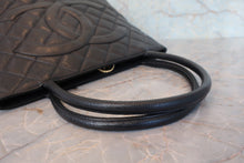 将图片加载到图库查看器,CHANEL/香奈儿 复刻托特包 荔枝皮 Black/Gold hardware(黑色/金色金属) 托特包 800080231