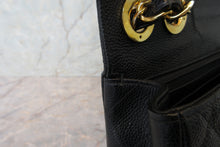 Load image into Gallery viewer, CHANEL Medium Matelasse single flap chain shoulder bag Caviar skin Black/Gold hadware Shoulder bag 700090070