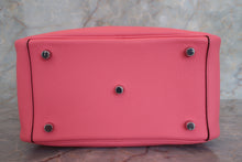 Load image into Gallery viewer, HERMES LINDY 26 Evercolor leather Rose azalee A Engraving Shoulder bag 700070292