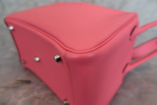 Load image into Gallery viewer, HERMES LINDY 26 Evercolor leather Rose azalee A Engraving Shoulder bag 700070292