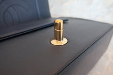 將圖片載入圖庫檢視器 CHANEL/シャネル チェーンショルダーバッグ ラムスキン ネイビー/ゴールド金具 ショルダーバッグ 700050006