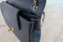 將圖片載入圖庫檢視器 CHANEL/シャネル チェーンショルダーバッグ ラムスキン ネイビー/ゴールド金具 ショルダーバッグ 700050006