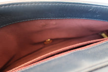 將圖片載入圖庫檢視器 CHANEL/シャネル チェーンショルダーバッグ ラムスキン ネイビー/ゴールド金具 ショルダーバッグ 700050006