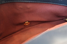 將圖片載入圖庫檢視器 CHANEL/シャネル チェーンショルダーバッグ ラムスキン ネイビー/ゴールド金具 ショルダーバッグ 700050006