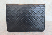 将图片加载到图库查看器,CHANEL/香奈儿 CF 按压锁 链条包 羊皮 Black/Gold hadware(黑色/金色金属) 肩背包 800060031