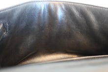 Load image into Gallery viewer, HERMES Pochette Kelly Gulliver leather Black □H Engraving Hand bag 700120221