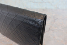 将图片加载到图库查看器,CHANEL/香奈儿 CF 按压锁 链条包 羊皮 Black/Gold hadware(黑色/金色金属) 肩背包 800060031