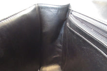 Load image into Gallery viewer, CHANEL Medium Matelasse single flap chain shoulder bag Lambskin Black/Gold hadware Shoulder bag 700090125