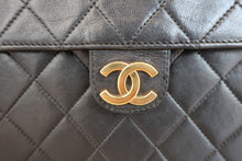 将图片加载到图库查看器,CHANEL/香奈儿 CF 按压锁 链条包 羊皮 Black/Gold hadware(黑色/金色金属) 肩背包 800060031