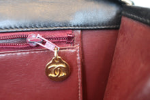 将图片加载到图库查看器,CHANEL/香奈儿 CF 按压锁 链条包 羊皮 Black/Gold hadware(黑色/金色金属) 肩背包 800060031