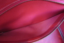 Load image into Gallery viewer, HERMES HAUT A COURROIRE 32 Graine Couchevel leather  Rouge vif □B Engraving Hand bag 700070103