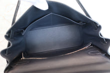 Load image into Gallery viewer, HERMES KELLY 28 Evergrain leather Blue Indigo □I Engraving Shoulder bag 700070290