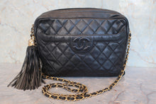 画像をギャラリービューアに読み込む, CHANEL/シャネル ココマークフリンジチェーンショルダーバッグ キャビアスキン ブラック/ゴールド金具 ショルダーバッグ 800090195