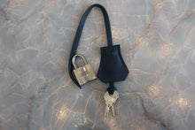 将图片加载到图库查看器,HERMES BIRKIN 30 Swift leather Blue de presse □L刻印 Hand bag 700120225