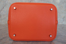 将图片加载到图库查看器,HERMES PICOTIN LOCK MM Clemence leather Feu □R刻印 Hand bag 700120238