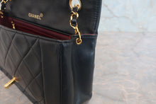 Load image into Gallery viewer, CHANEL Diana matelasse chain shoulder bag Lambskin Black/Gold hadware Shoulder bag 800030130