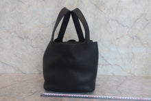 画像をギャラリービューアに読み込む, HERMES/エルメス ピコタンロックMM トリヨンクレマンス ブラック X刻印 ハンドバッグ 800020065