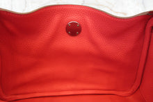 Load image into Gallery viewer, HERMES LINDY 26 Clemence leather Rouge pivoine T Engraving  Shoulder bag 700050250