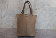 画像をギャラリービューアに読み込む, HERMES/エルメス ピコタンロックMM トリヨンクレマンス トレンチ U刻印 ハンドバッグ 700120228