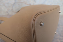 画像をギャラリービューアに読み込む, HERMES/エルメス ピコタンロックMM トリヨンクレマンス トレンチ U刻印 ハンドバッグ 700120228