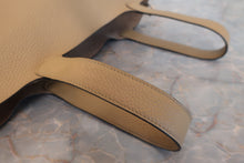 画像をギャラリービューアに読み込む, HERMES/エルメス ピコタンロックMM トリヨンクレマンス トレンチ U刻印 ハンドバッグ 700120228