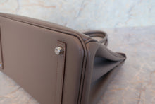 Load image into Gallery viewer, HERMES BIRKIN 30 Epsom leather Etain □P Engraving Hand bag 700100102