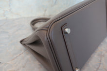 Load image into Gallery viewer, HERMES BIRKIN 30 Epsom leather Etain □P Engraving Hand bag 700100102