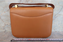 將圖片載入圖庫檢視器 HERMES/エルメス コンスタンス24 ボックスカーフ ナチュラル 〇I刻印 ショルダーバッグ 700090049