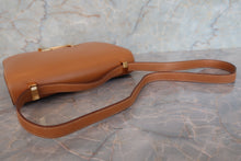 將圖片載入圖庫檢視器 HERMES/エルメス コンスタンス24 ボックスカーフ ナチュラル 〇I刻印 ショルダーバッグ 700090049