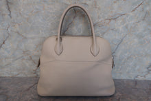 Load image into Gallery viewer, HERMES/BOLIDE 31 Clemence leather Craie D Engraving Shoulder bag 700100058
