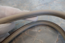 Load image into Gallery viewer, HERMES/BOLIDE 31 Clemence leather Craie D Engraving Shoulder bag 700100058