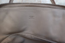 Load image into Gallery viewer, HERMES/BOLIDE 31 Clemence leather Craie D Engraving Shoulder bag 700100058