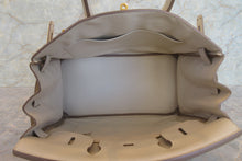 Load image into Gallery viewer, HERMES BIRKIN 30 Togo leather Craie A Engraving Hand bag 700070176