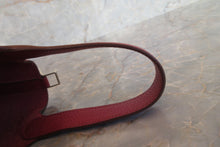 画像をギャラリービューアに読み込む, HERMES/エルメス ピコタンロックPM トリヨンクレマンス ルビー □R刻印 ハンドバッグ 700100205