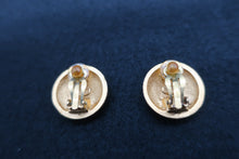 Load image into Gallery viewer, CHANEL CC mark earring Gold plate Gold Earring 500100123